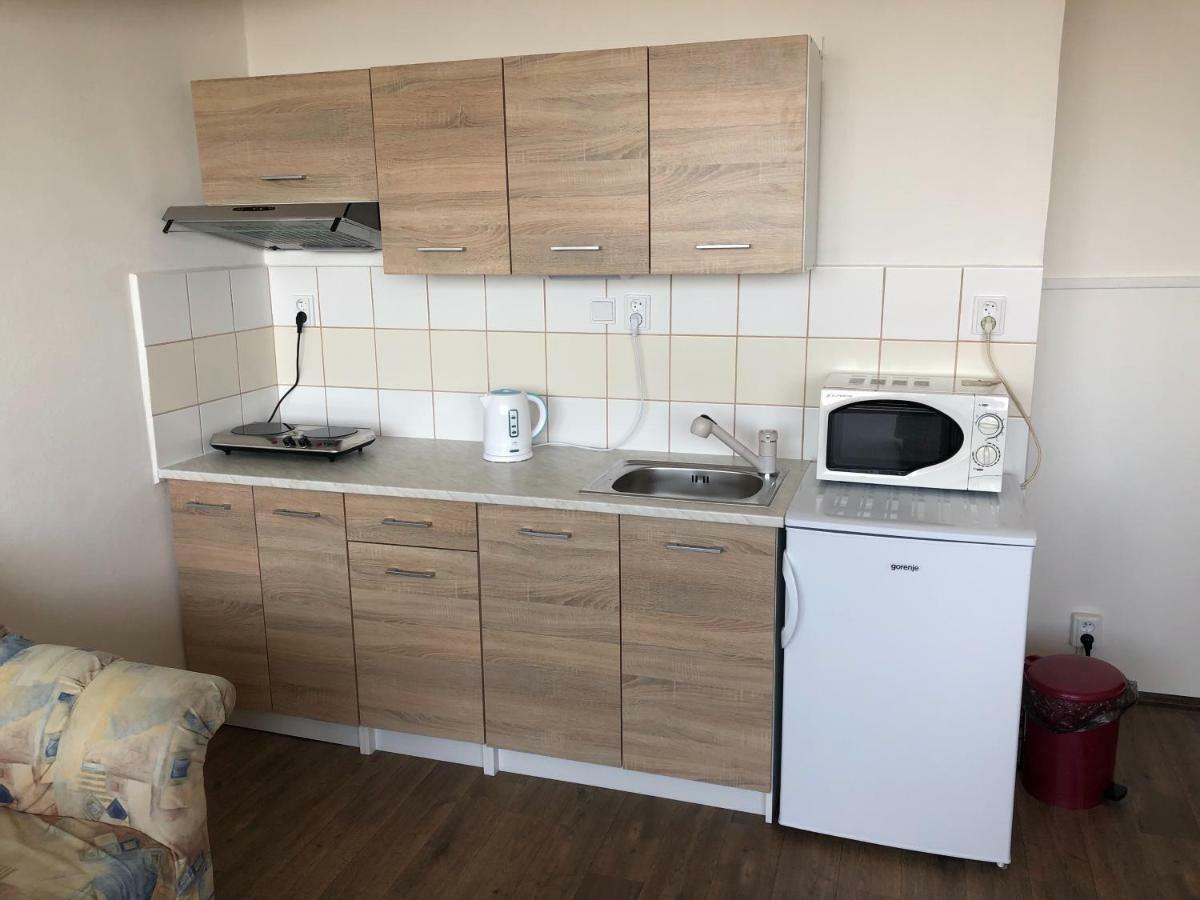 Ferienwohnung Bolevec Tower Pilsen Exterior foto